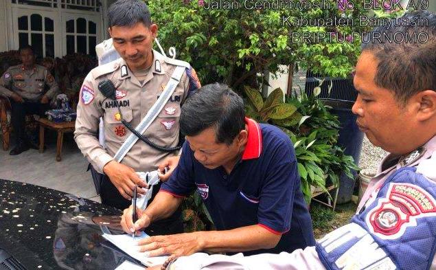 Pengemudi Xpander Lawan Arah di Palembang Ditilang, Ngaku Diarahkan Tukang Parkir