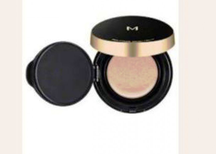 4 Cushion yang Mengandung Bedak, Solusi Makeup untuk Acara Formal