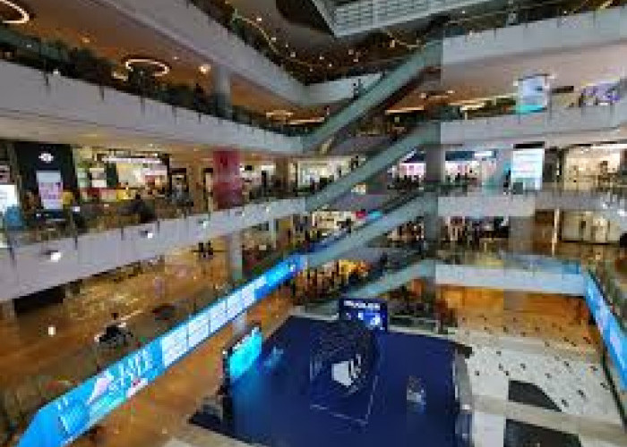 Antrean Panjang! Promo Tukar Galaxy S25 Ultra ke S26 Ultra Gratis Diserbu Konsumen di Grand Indonesia