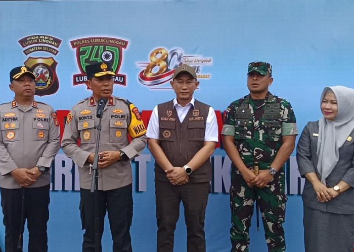 Wakapolda Sumsel Pimpin Apel Kamtibmas dan Doa Bersama di Polres Lubuklinggau Sambut HUT Bhayangkara ke 80