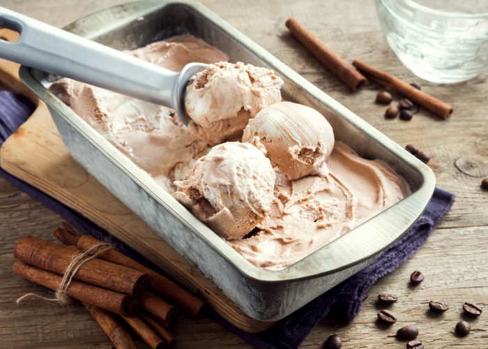 Dokter Ungkap Dampak Makan Es Krim Setelah Makan Malam, Bisa Ganggu Tidur hingga Berat Badan