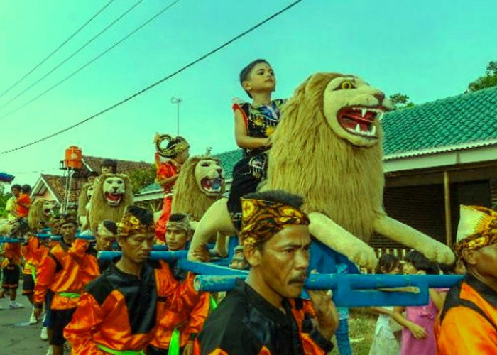 Mengenal Tradisi Sisingan Subang: Sejarah, Bahan dan Artinya