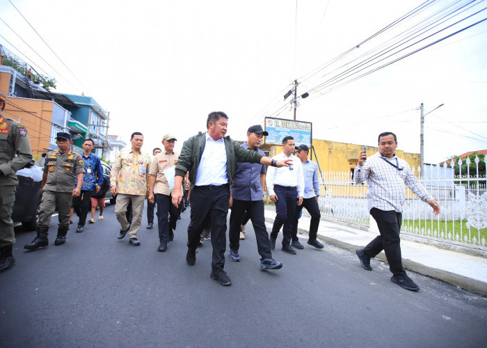 Tinjau Proyek Jalan di Lubuk Linggau, Herman Deru Tegaskan Komitmen Pemerataan Pembangunan