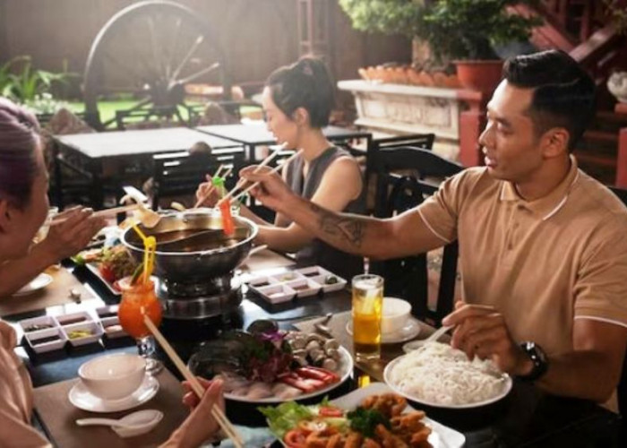 Inilah 5 Tradisi dan Adat Makan Orang Jawa dalam Setiap Sajian