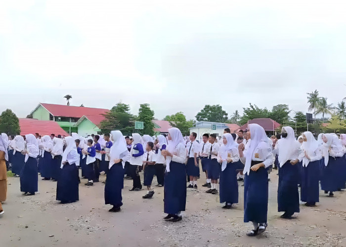 Senam Sehat Sambut Tahun Ajaran Baru di SMPN 2 Lubuklinggau