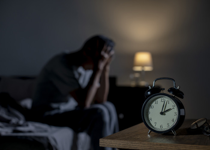 Sering Terbangun Pukul 3 Pagi? Pakar Ungkap Penyebabnya dari Siklus Tidur hingga Stres