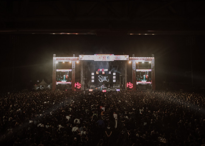 Ribuan Slankers Padati Jakabaring, Konser Slank di Palembang Berlangsung Meriah