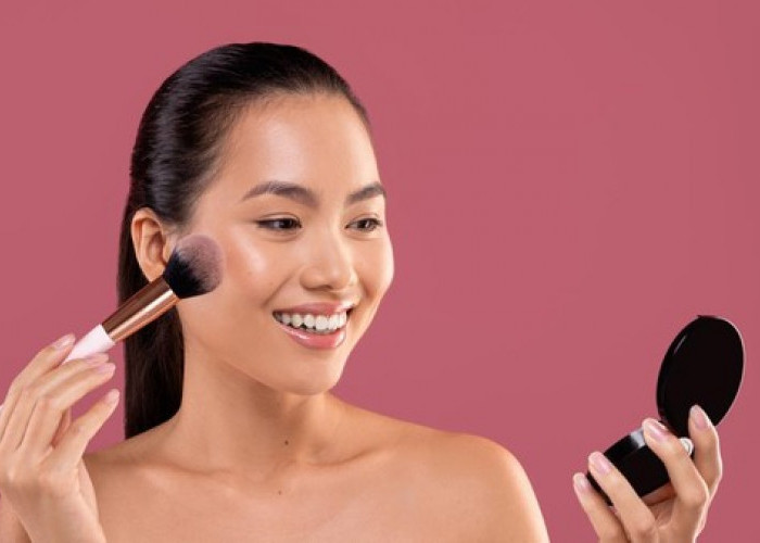 Rekomendasi 5 Bedak yang Bikin Tampilan Makeup Tahan Lebih Lama