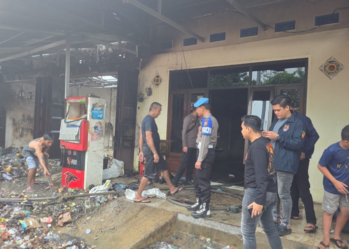 Toko Sembako di KBM Muratara Terbakar, Warga Sempat Panik