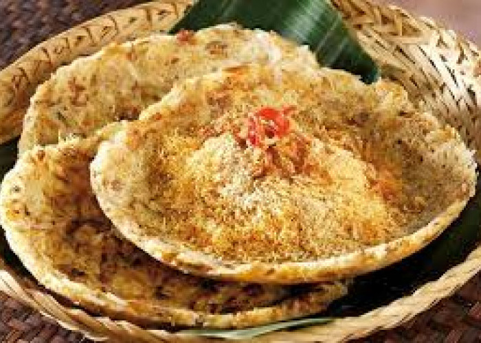 Wajib Coba! Lezatnya Kerak Telor Kuliner Khas Betawi