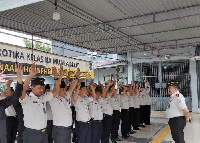 Tingkatkan Profesionalisme, Pegawai Lapas Narkotika Kelas IIA Muara Beliti Terima Pengarahan Disiplin