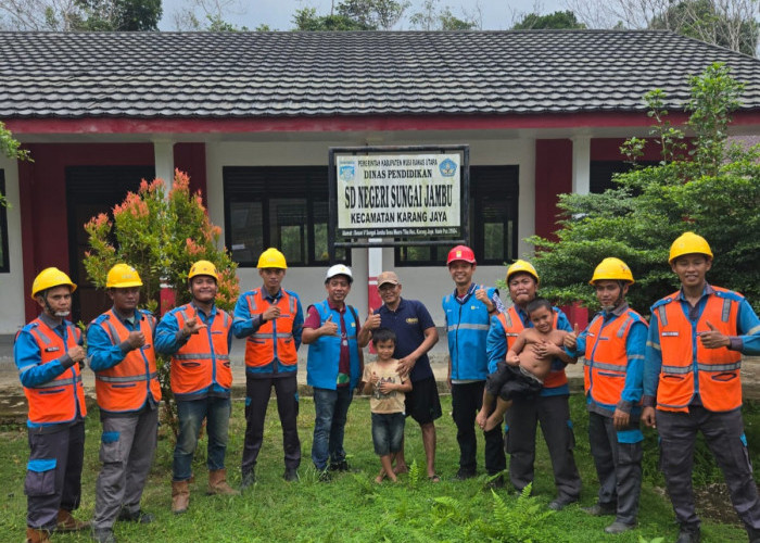 PLN ULP Muratara Laksanakan Penyalaan Super SUN di SD Negeri Sungai Jambu