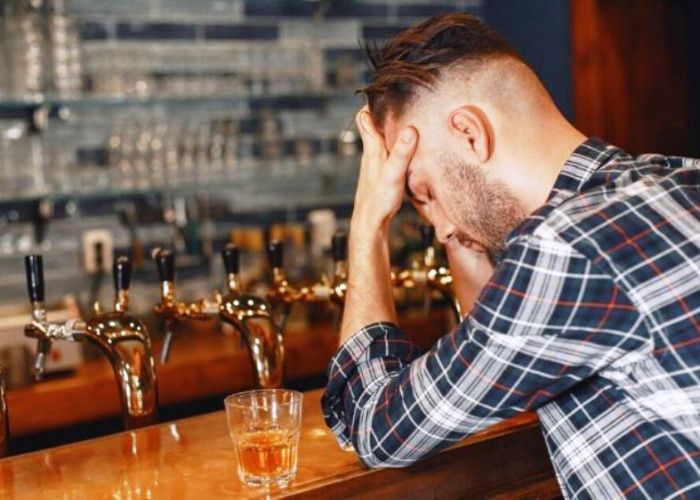 Dampak Berat Mempunyai Hobi Mengonsumsi Minuman Beralkohol