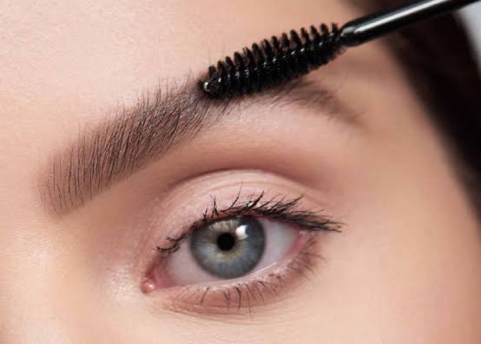 5 Rekomendasi Brow Mascara Favorit, Harga Mulai Rp18 Ribuan