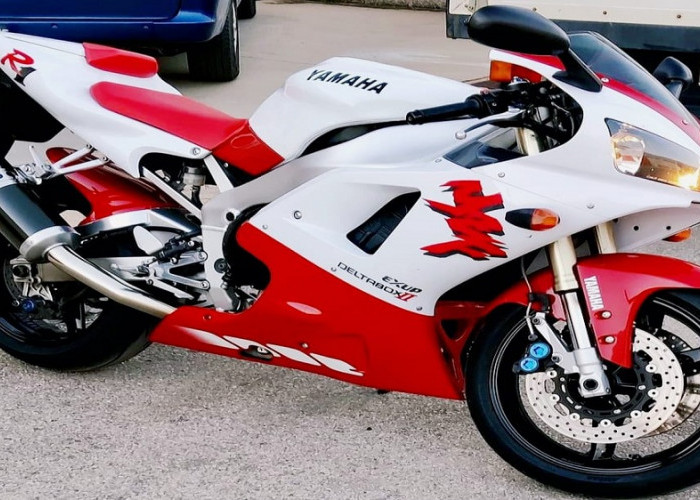 Rumor Yamaha R1 2025 Bisa Jadi Motor Sport Edisi Terakhir,  Simak Penjelsannya! 