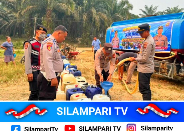 Kekeringan Melanda, Polda Sumsel Bantu Warga Muba dengan 10 Ribu Liter Air