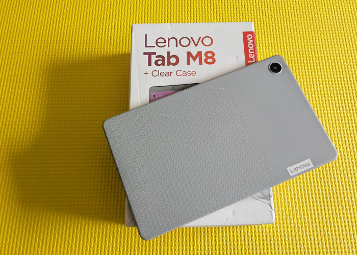 Lenovo Tab M8 (4th Gen): Tablet Ringan, Harga Terjangkau, Layar 8 Inci