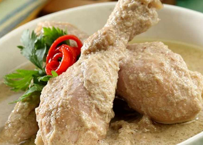 Resep Opor Ayam Kuah Putih, Hidangan Lezat untuk Lebaran