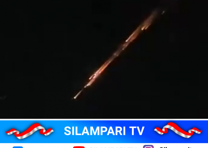 Langit Lampung Gempar, Cahaya Misterius Mirip Meteor Viral di Media Sosial