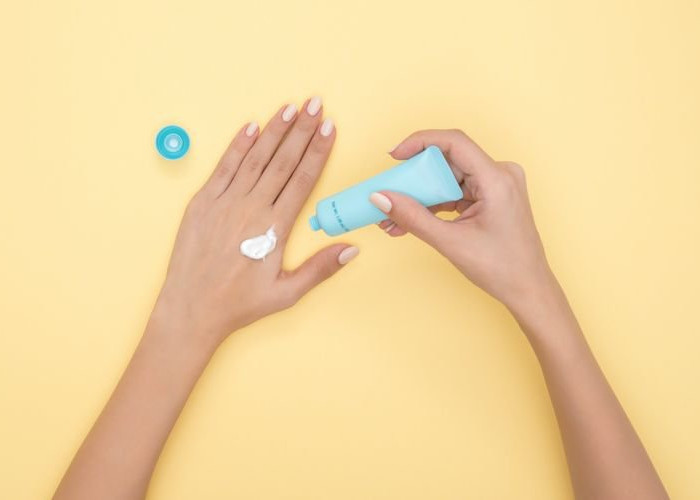 4 Rekomendasi Sunscreen Water-Based untuk Kulit Berminyak, Nyaman Dipakai Seharian