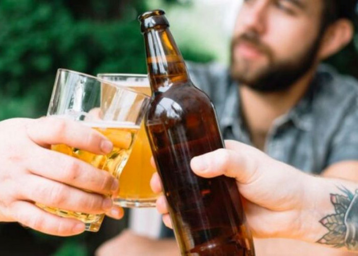 Berikut Ini 7 Bahaya Terlalu Sering Mengonsumsi Minuman Beralkohol