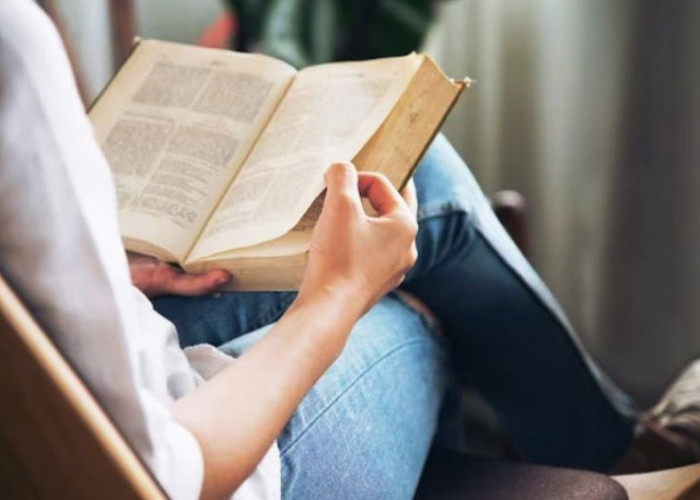 8 Manfaat Hobi Membaca Novel, Salah Satunya Dapat Meningkatkan Imajinasi