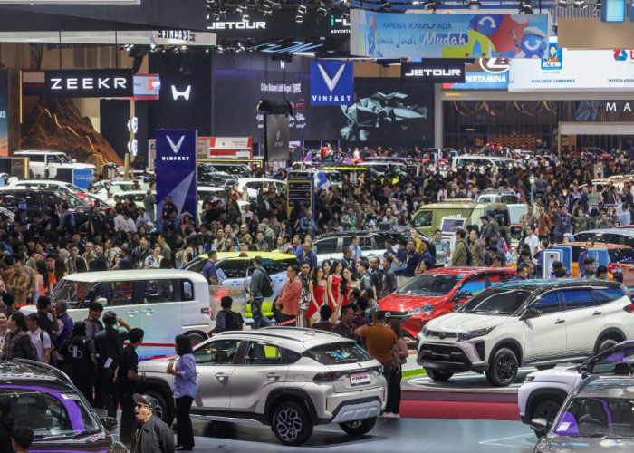 Sales Wuling mengaku lebih memilih membangun hubungan langsung dengan calon konsumen dibanding aktif melakukan
