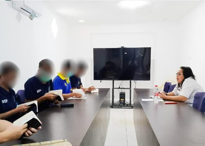 Perkuat Keimanan, Warga Binaan Kristiani Lapas Narkotika Kelas IIA Muara Beliti Laksanakan Ibadah Rohani