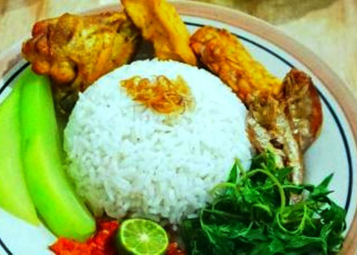 Mengenal Nasi Tempong, Makanan Pedas Khas Jawa Timur 
