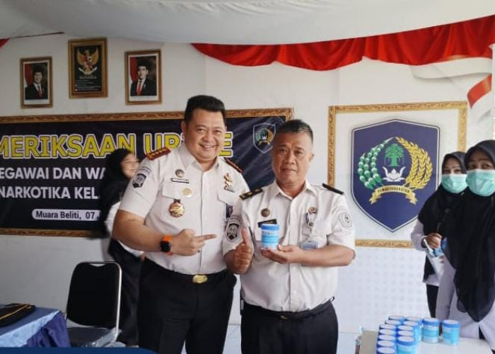 Komitmen Zero Narkoba, Lapas Narkotika Kelas IIA Muara Beliti Laksanakan Tes Urine bagi Pegawai dan Tamping