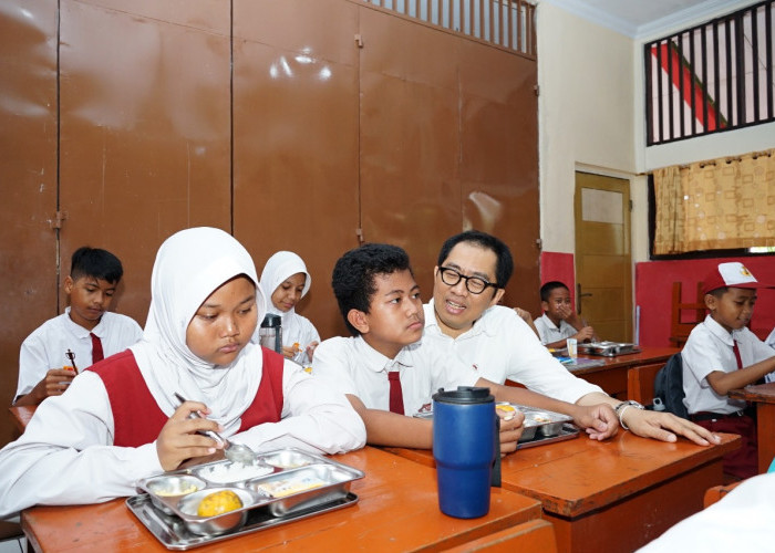 Wamenperin: Makan Bergizi Gratis Dongkrak Industri Kecil Menengah