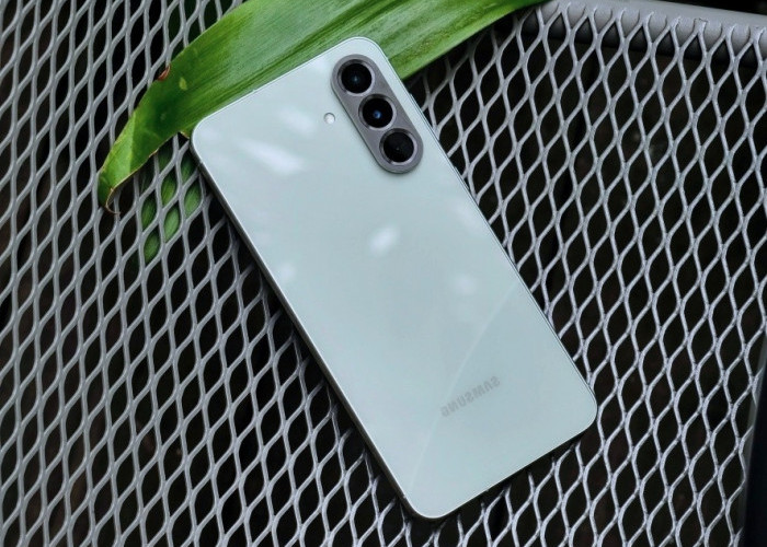 Harga HP Samsung Terbaru per 1 Januari 2026 dan Cara beli HP Samsung Secara Online