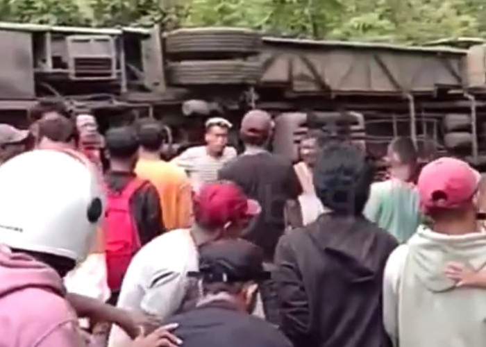 Bus ALS Terguling di Malalak Kabupaten Agam, Dari 31 Korban Satu Dinyatakan Meninggal Dunia