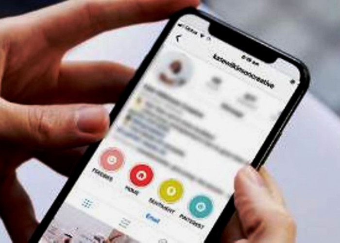 Kenali Kepribadian Seseorang dari Sering Posting Buat Story