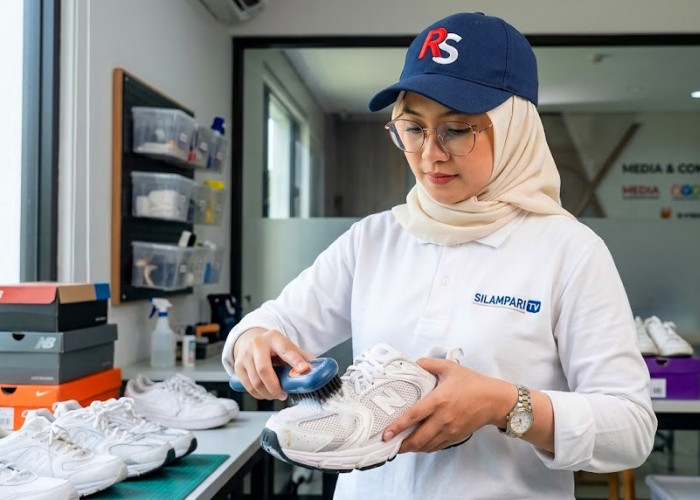 5 Cara Membersihkan Sepatu Putih agar Tetap Bersih dan Tidak Menguning