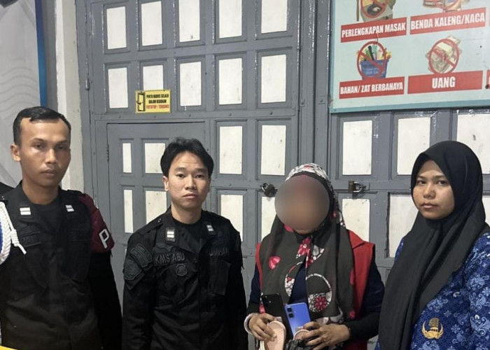 Sigap dan Cermat, Petugas P2U Lapas Narkotika Muara Beliti Gagalkan Penyelundupan 2 Handphone oleh Tahanan