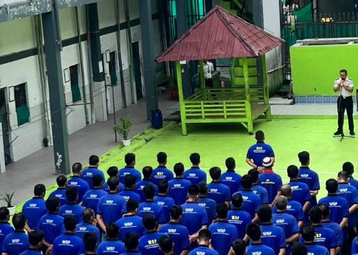 Tanamkan Disiplin dan Jiwa Nasionalisme, Warga Binaan Lapas Lubuklinggau Ikuti Apel Pembinaan Kebangsaan