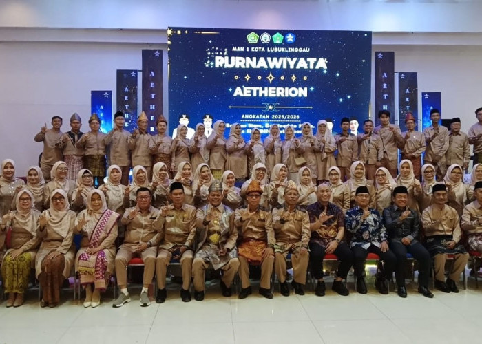 Sukses Gelar Purnawiyata , 436 Siswa MAN 1 Lubuklinggau Lulus dengan Prestasi Gemilang