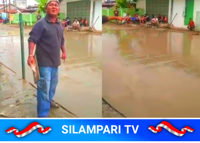 Jalan Masjid Rusak Bertahun-tahun, Warga Perum PNS Gandus Palembang Patungan Lakukan Pengecoran