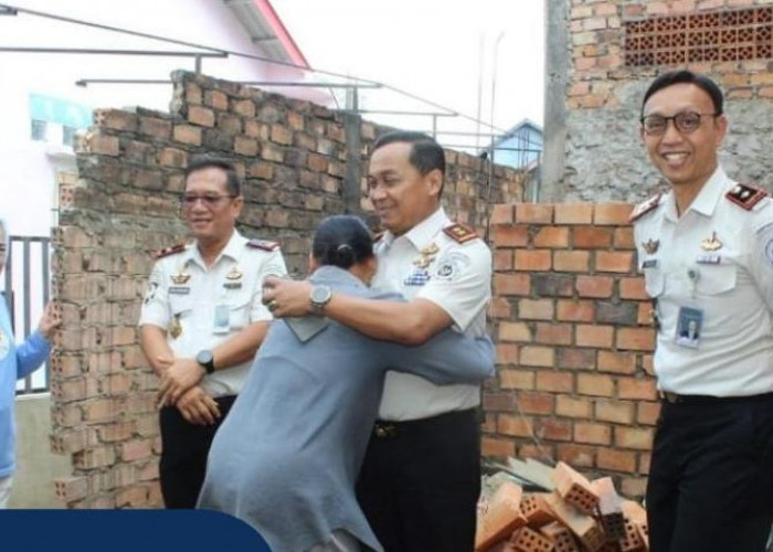 Hadir untuk Masyarakat, Kanwil Ditjenpas Sumsel Bedah Rumah di Kawasan Pakjo Palembang