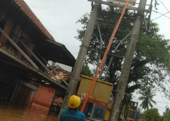 Banjir Bandang di Kabupaten Muratara, PLN ULP Muratara Berhasil Pulihkan Pasokan Listrik ke 1.521 Pelanggan