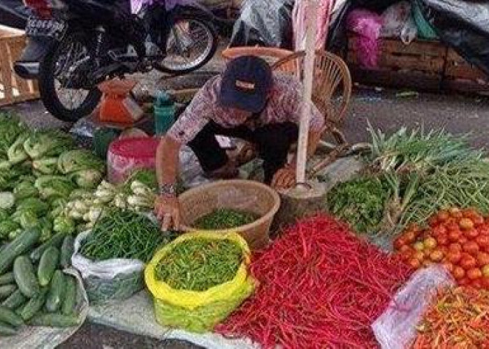 Harga Bahan Pokok di Pasar Inpres Kota Lubuklinggau Naik Jelang Idul Fitri 1446 H