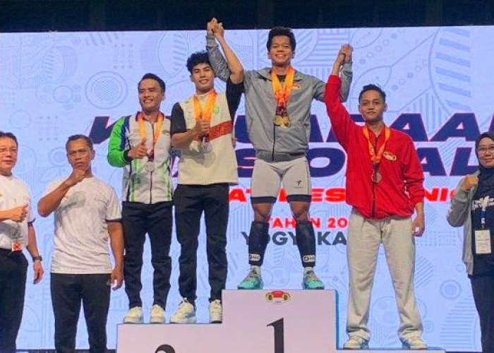 Sumsel Raih 3 Emas di Kejurnas Senior Angkat Besi 2025, Martalena Jadi Bintang