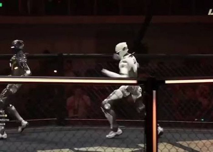 China Gelar Pertarungan Robot Humanoid Pertama di Dunia, Bak Duel UFC di Dalam Arena