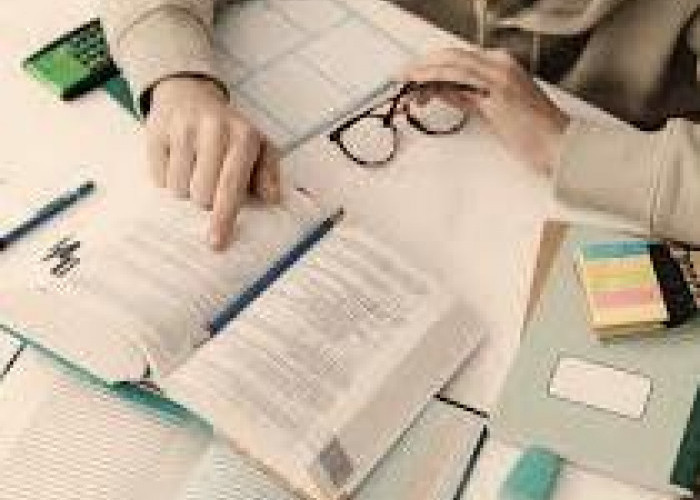 Kunci Jawaban Bahasa Inggris Kelas 9 Halaman 24 Kurikulum Merdeka – About Bekantan’s Physical