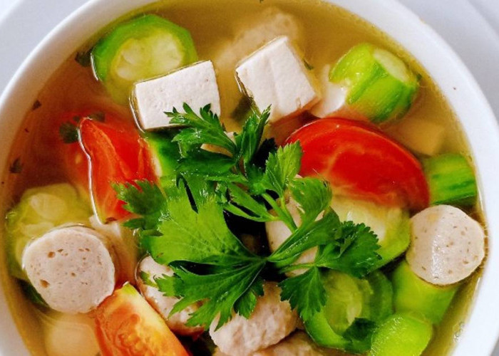 Resep Sup Oyong dan Tahu yang Segar, Renyah, dan Sederhana Bumbunya