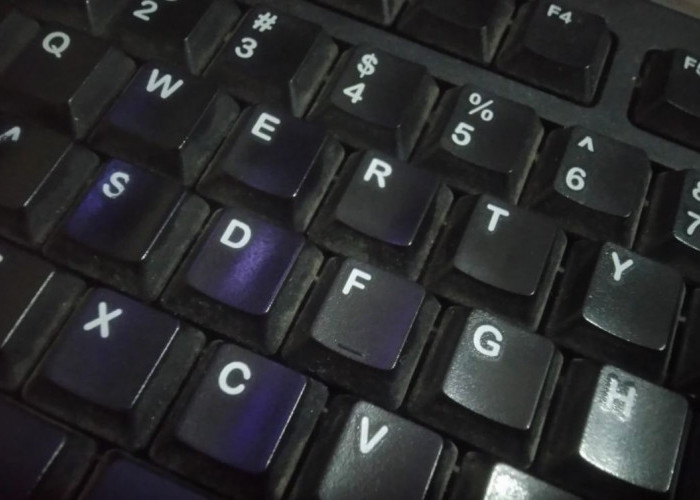 Mengapa Keyboard Tersusun QWERTY? Ini Sejarahnya