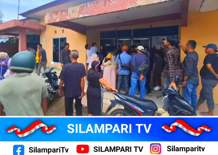 Diduga Salah Wewenang, Warga Segel Kantor Lurah Pasar Muara Beliti