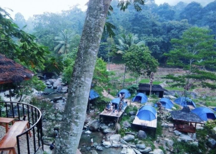 Liburan Bebas Macet, Rasakan Sensasi Glamping di Pinggir Sungai yang Asri