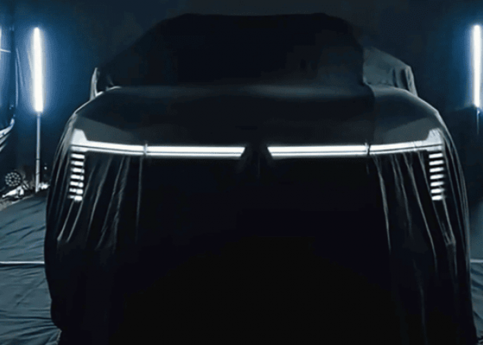 Resmi Diperlihatkan di Jepang, Mitsubishi Pajero Terbaru Hadir dengan Kabin Tiga Layar